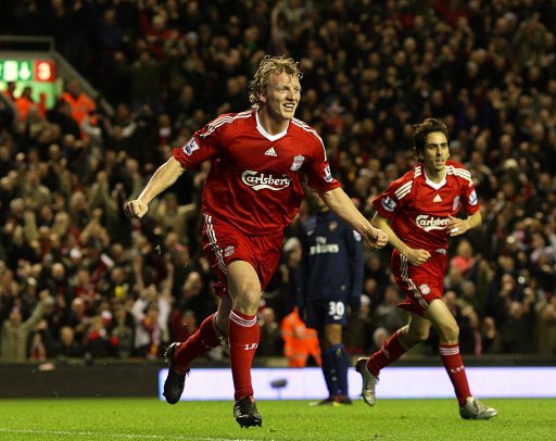 姆巴佩因伤退出法国队后去迪拜？桑巴：我们没有任何问题（姆巴佩伤退后飞往迪拜？桑巴回应：没有任何问题）