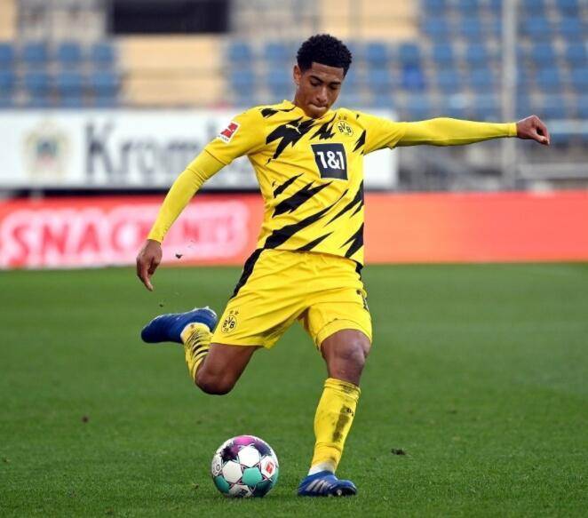 弗里克：当然想执教梅西，但他合同比我的晚一年到期