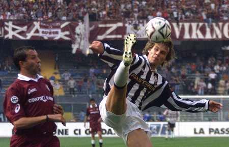 科隆1-1圣保利，赛义德-马拉先拔头筹，杰德-琼斯扳平比分