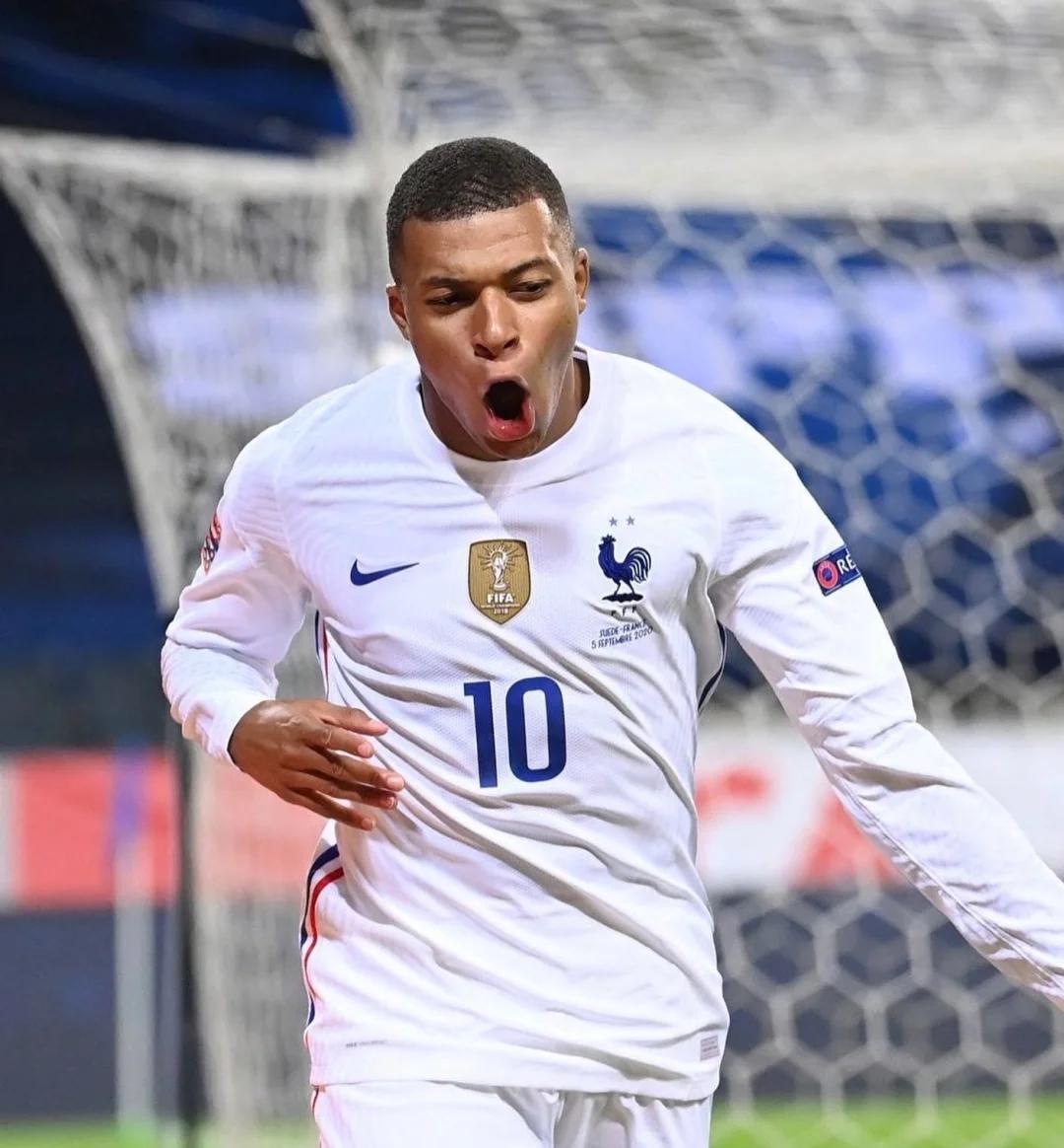 西班牙人瞄准西甲前六与1亿欧元收入目标（西班牙人剑指西甲前六，营收冲击1亿欧元）