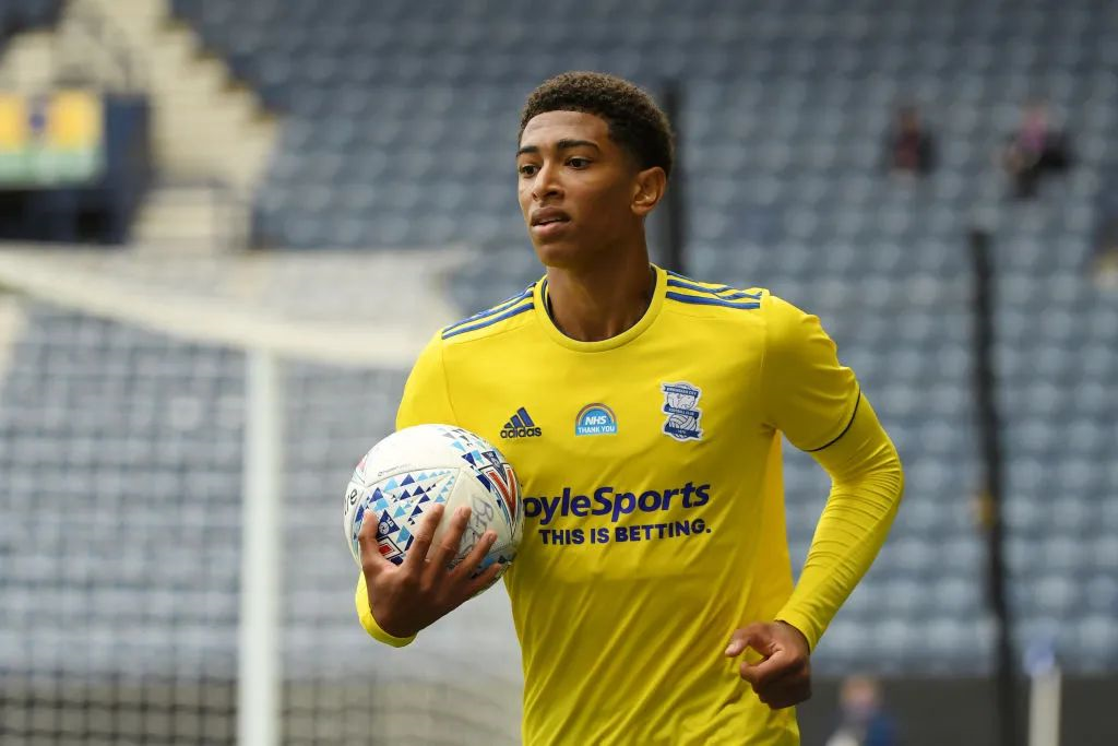 玻璃！德拉普再次受伤，记者：我担心他可能将缺席这个月的剩余比赛（再度受伤！记者忧德拉普恐缺席本月剩余赛程）