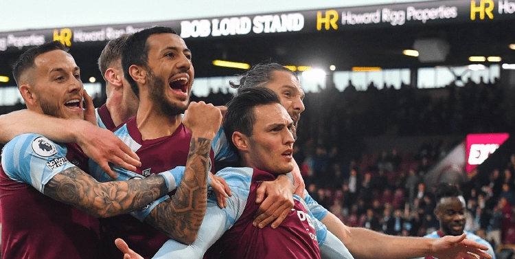 内马尔父亲：内马尔伤势还没确认，我们还没收到影像检查结果