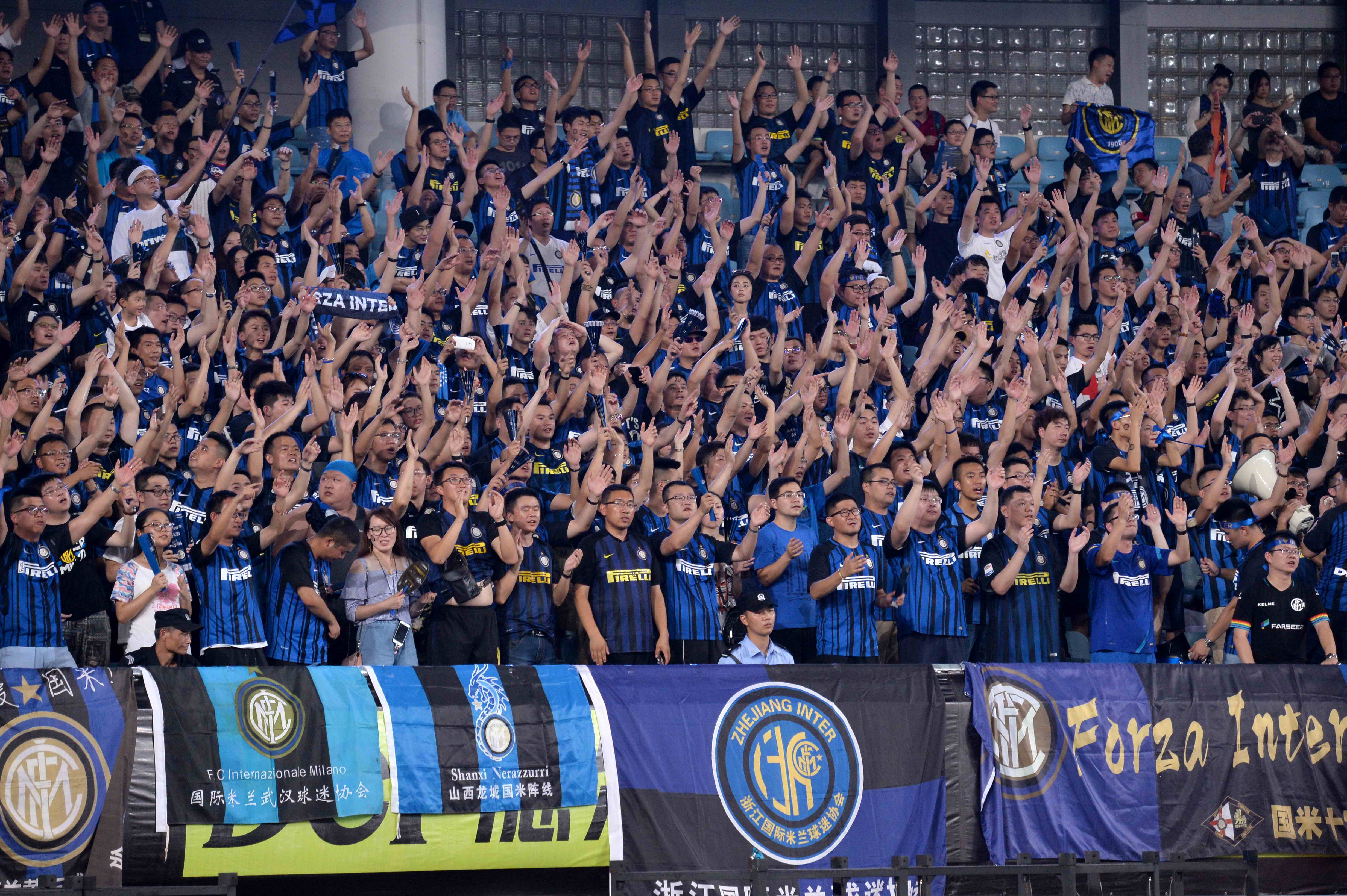 博主：内马尔膝伤手术将由曾效力海港的爱德华多医生主刀