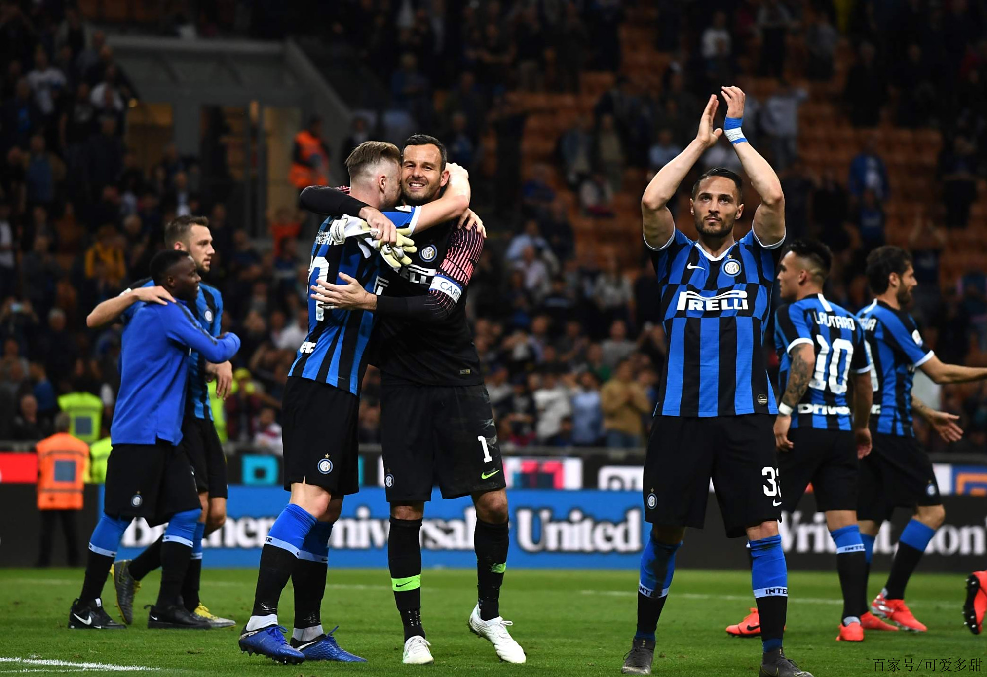 迈阿密国际4-0辛辛那提晋级四强，梅西助攻戴帽+头球破门，阿连德双响