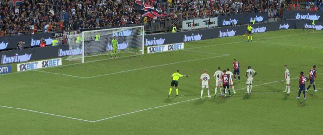 有点尴尬！悉尼FC男女足同日先后输球，共丢9球进0球（同日皆败：悉尼FC男女足先后落败，零进球共失9球）