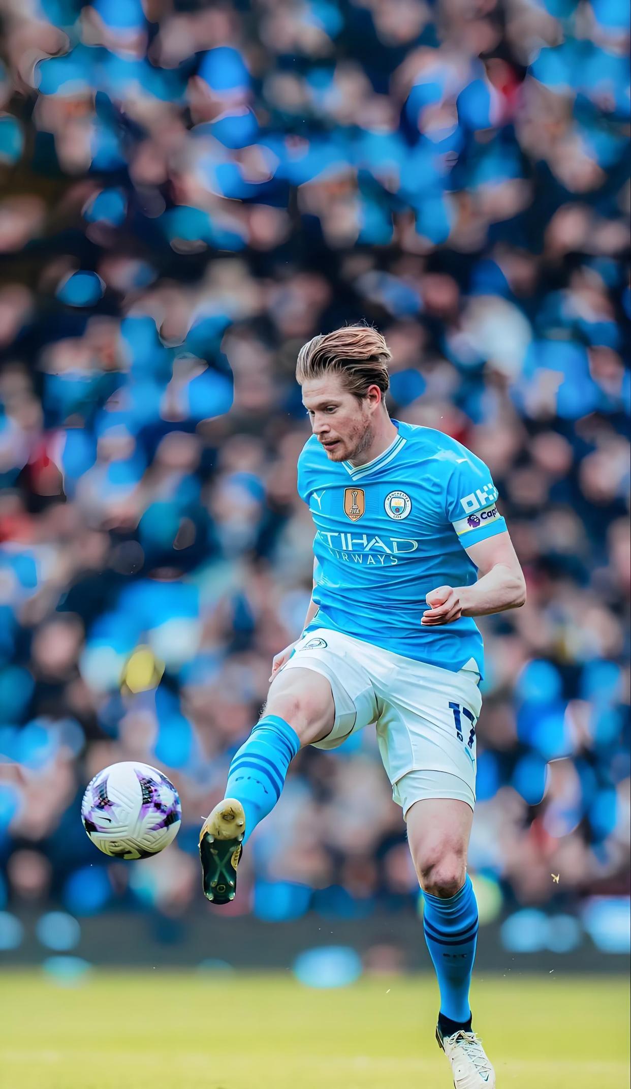 2025／26赛季英超：萨拉赫事件终极大结局！斯洛特发布会定调（英超2025／26前瞻：萨拉赫风波尘埃落定，斯洛特发布会一锤定音）